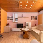 Apartamento 2 Bedroom Lovely In *