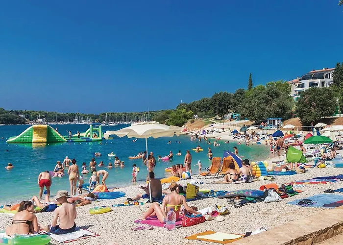 2 Bedroom Lovely In * Pula